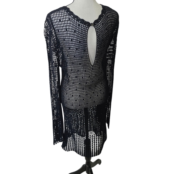 🖤 Chic Black Crochet Long Sleeve Swim Cover-Up Dress - Picture 3 of 7